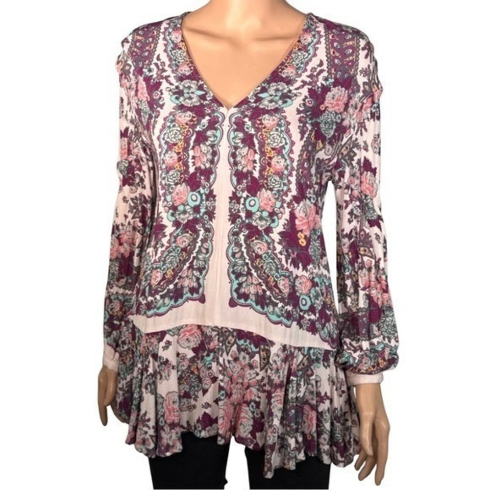 Free People Lovely Dreams Paisley Floral V-Neck Peplum Tunic Top Pink Purple XS